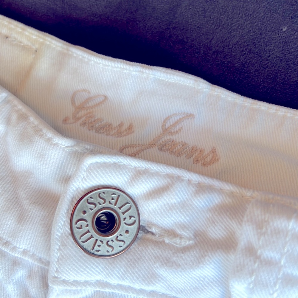 Tiny Guess Shorts - image 2